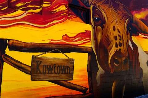 Kowtown Mural - Bull Mural Scooterville